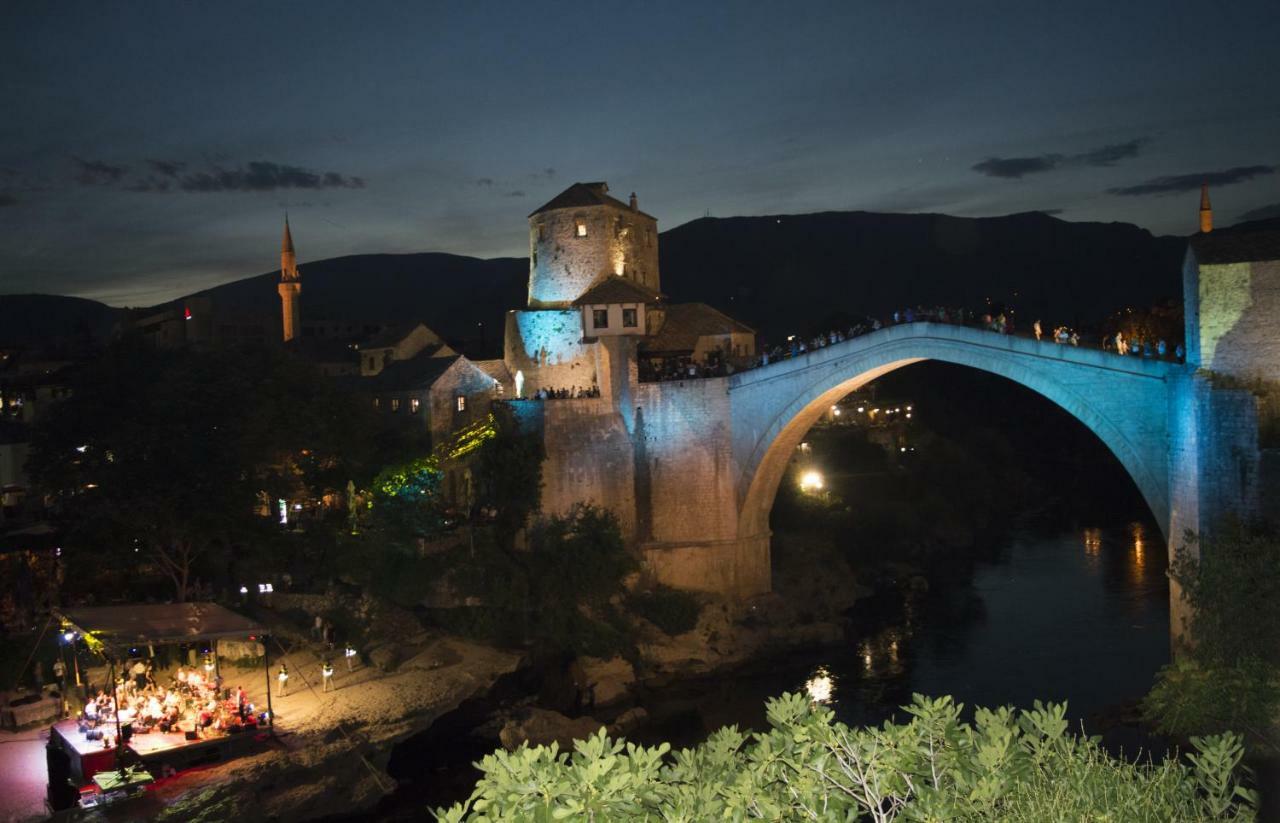 Next To The Old Bridge Apartments Mostar Bagian luar foto