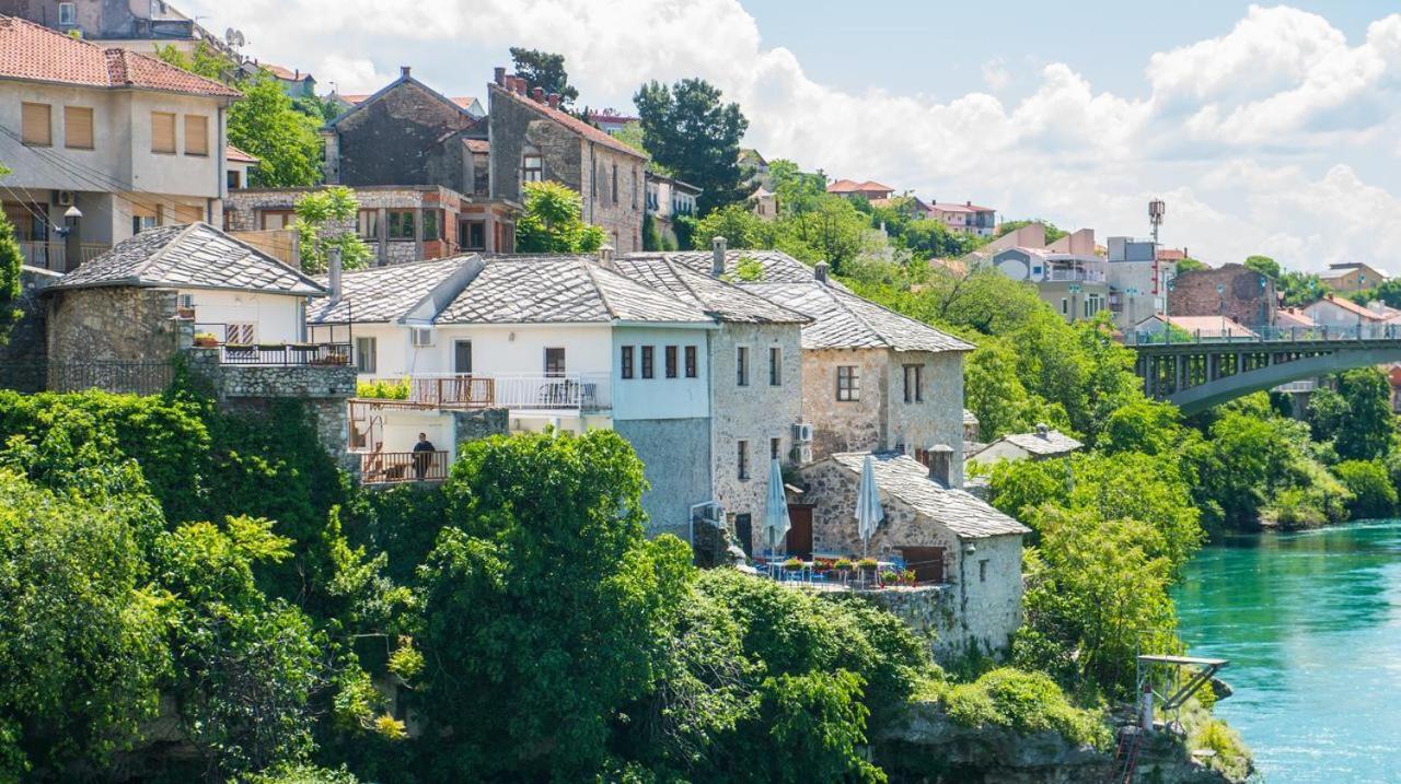 Next To The Old Bridge Apartments Mostar Bagian luar foto